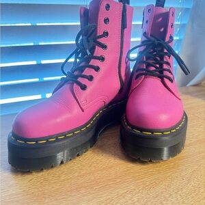 Dr. Martens Pink Leather Combat Boots platform size 7